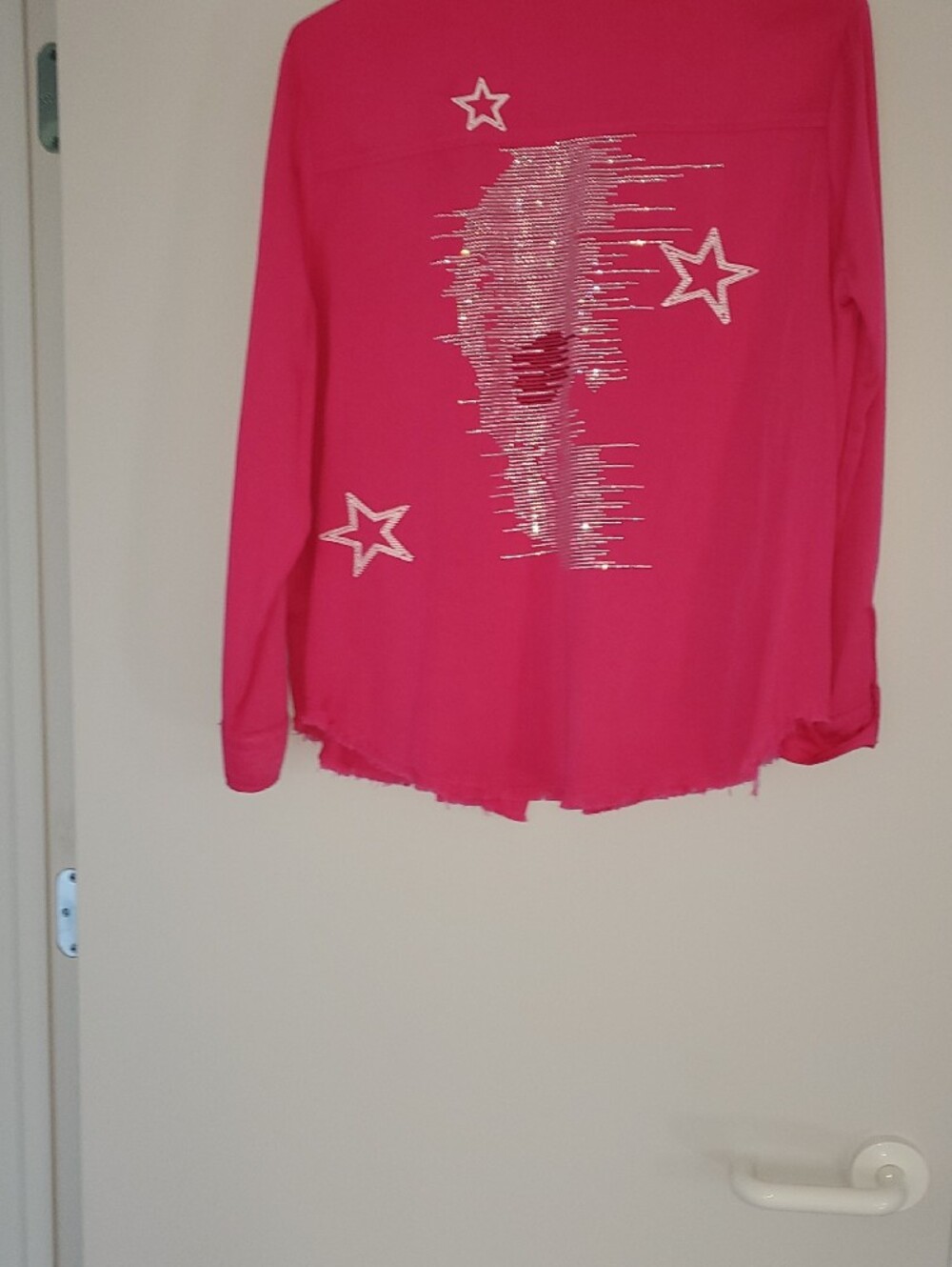 Pink Star-Embroidered Button-Up Blouse - Picture 6 of 9